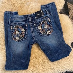Miss Me | Signature Skinny Jeans | Low Rise